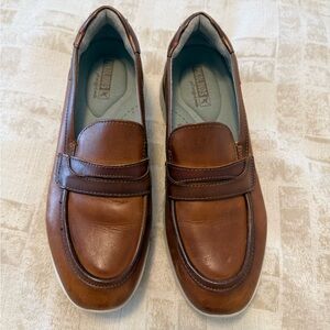PIKOLINOS Women's Brown Leather Penny Loafers